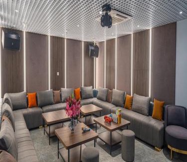 Bai Chay Apartamento | Chuỗi Villa Đẳng cấp 19 ngủ - Bể bơi riêng - sân vườn - Trung tâm Bãi Cháy