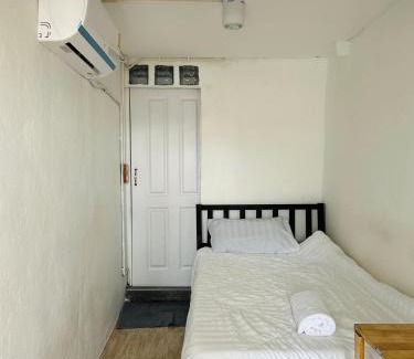 Bang Phlat Apartamento | Chubby 9 single room