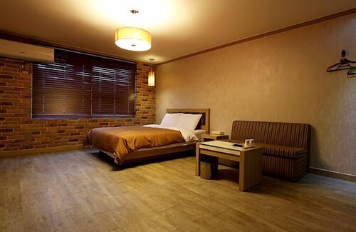 Chuncheon Hotel | Chuncheon Myeongdong Hotel