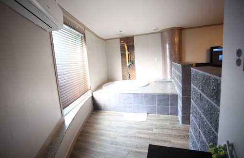 Chuncheon Hotel | Chuncheon Myeongdong Hotel