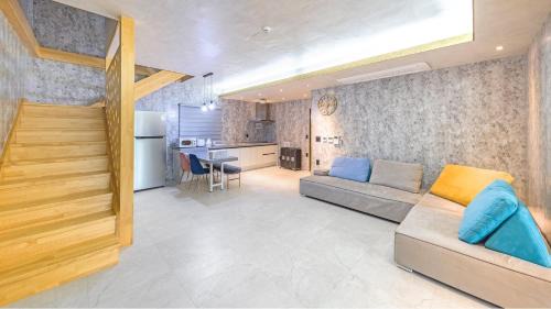 Chuncheon Casa | Chuncheon Poolhouse Epop
