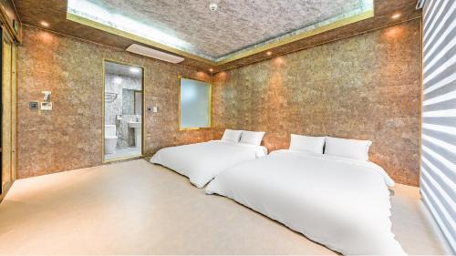 Chuncheon Casa | Chuncheon Poolhouse Epop