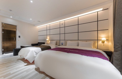 Chungju Hotel | Chungju The Ban