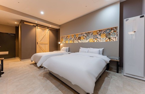 Chungju Hotel | Chungju Hotel Road