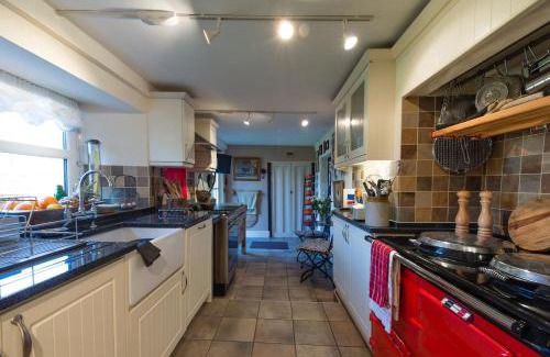 Corston Casa | Church Cottage