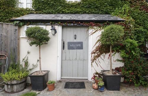 Winsham Casa | Church Farmhouse