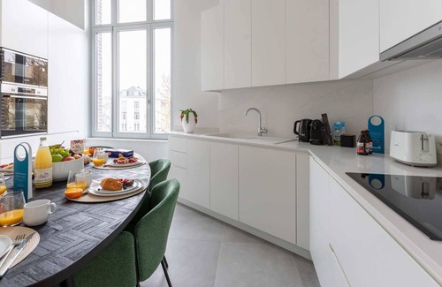 Ukkel Apartamento | Churchill IV - Tres Habitaciones Piso, Capacidad 6