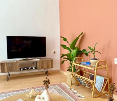 Corvin negyed Apartamento | Churri Downtown - with Garage