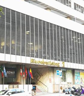 Cuatro Caminos Apartamento | Chusbad place zona Cuzco-Santiago Bernabéu Edificio Eurobuilding 2