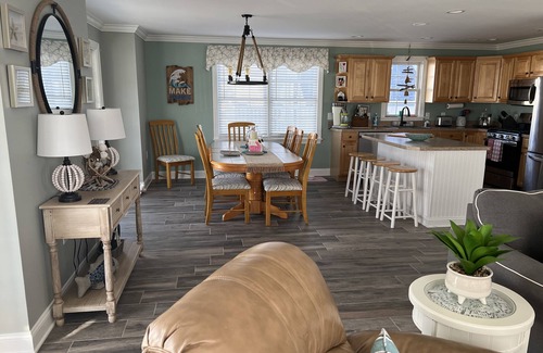 Wildwood Crest Condominio | "Ciao Bella".. It's Just That Beautiful! Superb Location. 2 Blocks From Beach.