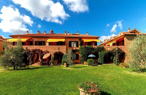 Sughera Apartamento | CICLAMINO, 2 bedrooms apartment with swimming pool