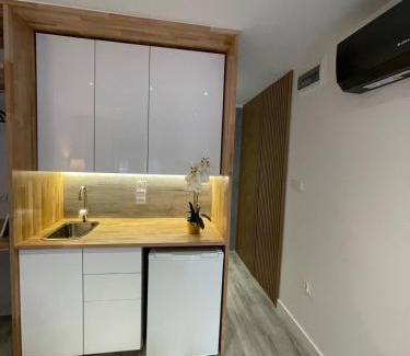 Wronki Apartamento | Ciepla cela we Wronkach