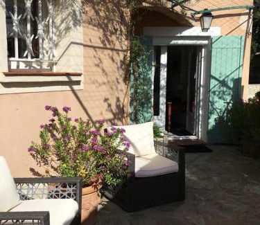Mouries Cama Y Desayuno | Cigales sous oliviers