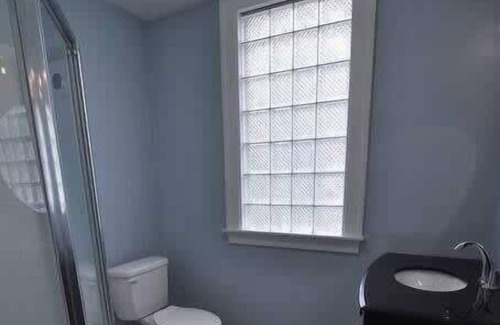 Hyde Park Condominio | Cincinnati Friends and Family House