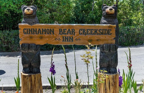 Sonoma Cama Y Desayuno | Cinnamon Bear Creekside Inn