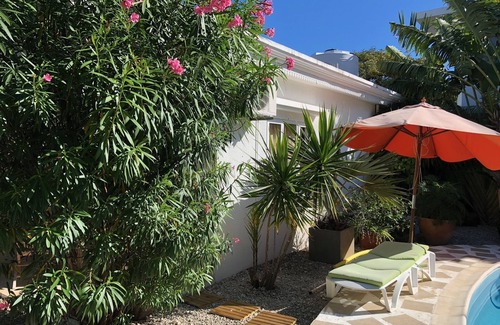 La Preneuse Casa | Canela: encantador bungalow a 5 minutos a pie de la playa y las tiendas