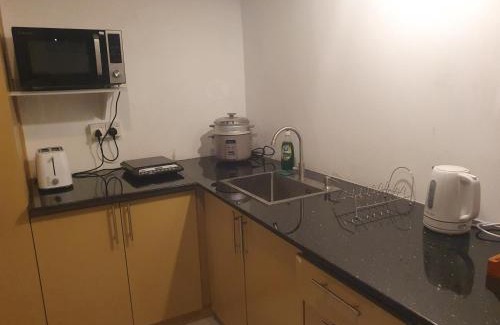 Ekala Apartamento | Cinnamon Holiday Home Near Airport
