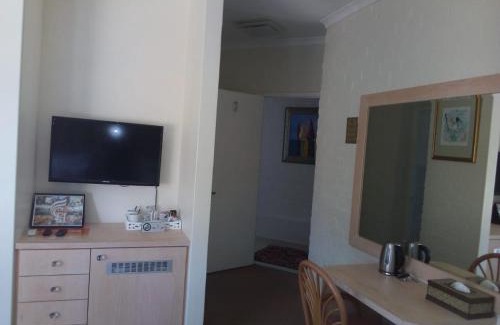Sunset Beach Casa | Cinnamon House Bed & Breakfast