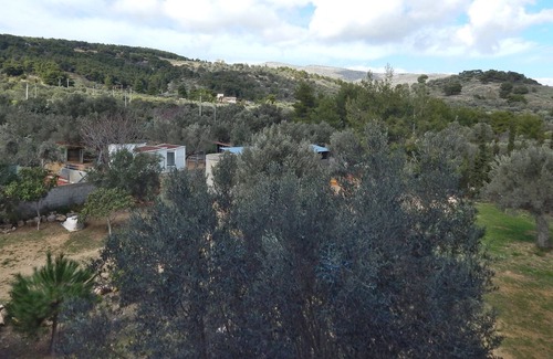 Kouvaras Apartamento | Circe, Luxurius 2bedroom appartment next to Equestrian Club, wifi, pet friendly!