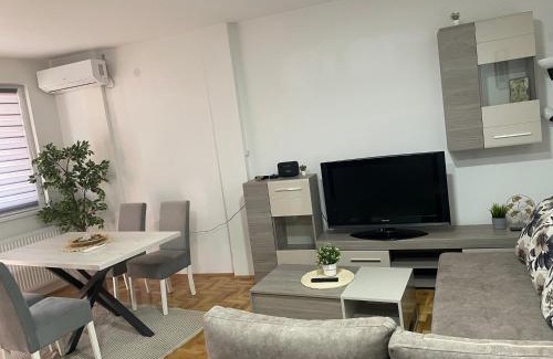 Pozarevac Apartamento | Cista DESETKA 2