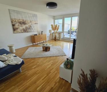 Gellert Hill Apartamento | Citadella View Point apartment with Huge Balcony for 6 ppl, free Parking, AC