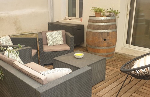 Carcassonne Apartamento | CITE de CARCASSONNE Gîte Les 3 Tours, 99 rue Trivalle