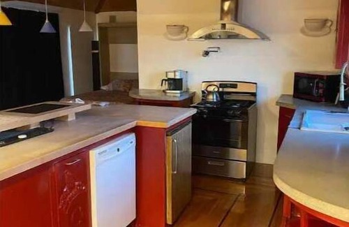 Park Mesa Heights Casa | Citrus Ave Getaway back house