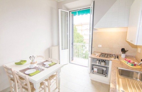 Santa Maria Novella Apartamento | Cittadella 5 - Tres Habitaciones Piso, Capacidad 8