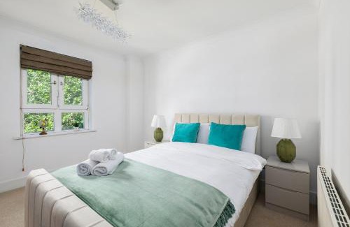 Queenhithe Apartamento | City 2BR Near Thames & Bank