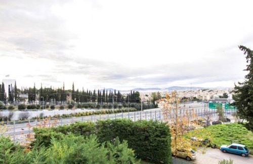 Amarousion Apartamento | City apartment Mall center