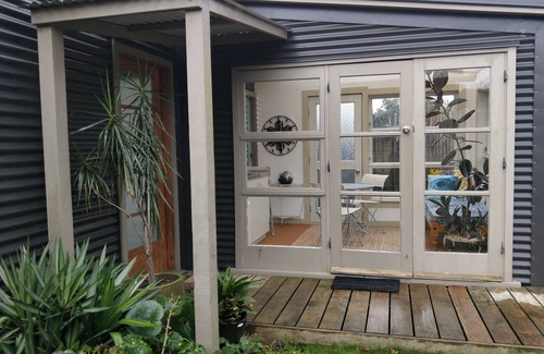 New Plymouth Cabaña | City Cabin