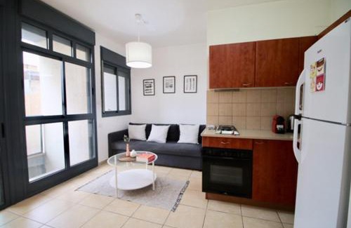 Tel Aviv City Center Apartamento | City Center 1 Bedroom Apartment & Parking By Vacay
