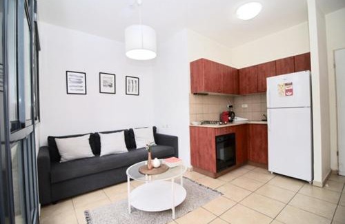 Tel Aviv City Center Apartamento | City Center 1 Bedroom Apartment & Parking By Vacay