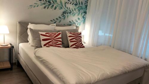 Saint-Louis Apartamento | City Center 4 people King Bed, near Switzerland, G'ermany, Near Airport, Free Parking