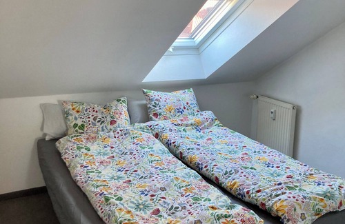 Sanderau Apartamento | Apartamento cercano al centro con logia y aparcamiento.