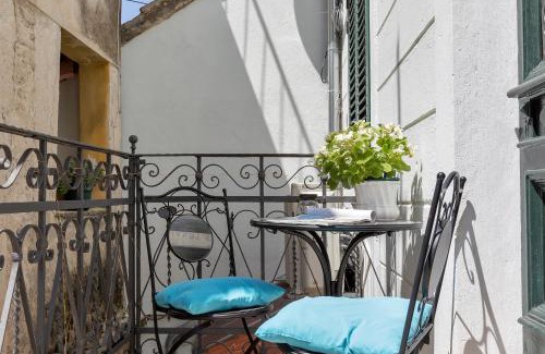 Makarska Old Town Apartamento | City Center Apartment Dvor Kalalarga