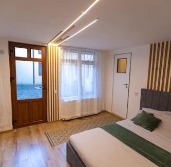 Old Town Apartamento | City Center Apartment