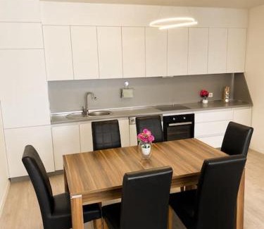 Ferizaj Apartamento | City Center Apartment