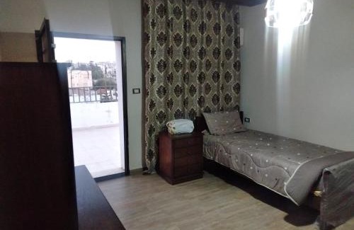 Madaba Apartamento | City Center Furnished Apartment