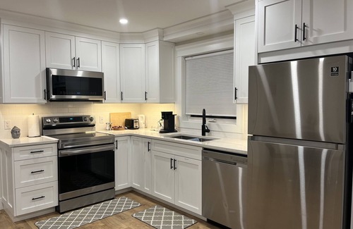 Charlottetown Apartamento | City Center Modern Apartment
