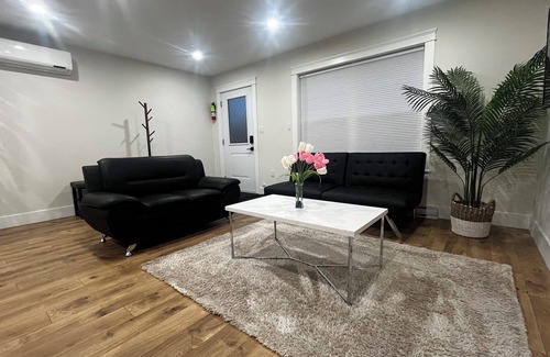 Charlottetown Apartamento | City Center Modern Apartment