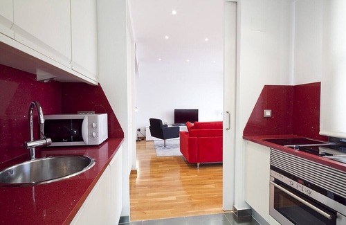 Eixample Apartamento | CENTRO DE LA CIUDAD - en Paseo de Gracia con terraza privada; edificio histórico