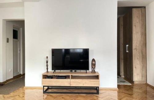 Mejë Apartamento | City Center Studio Apartment