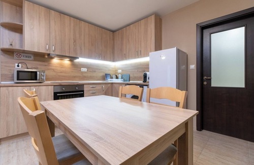 Plovdiv Center Apartamento | City Central 1-Bed Apartments