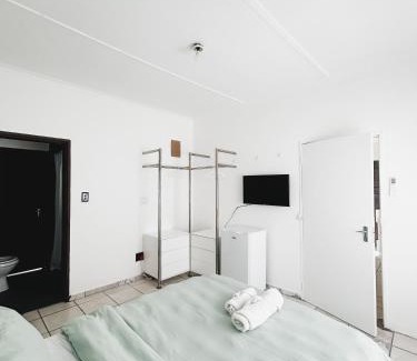 Windhoek West Casa | City Central Self-catering