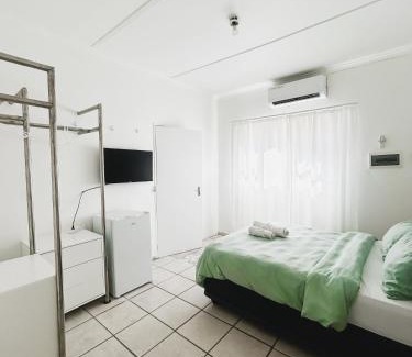 Windhoek West Casa | City Central Self-catering