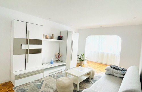 Cluj-Napoca Apartamento | City centre apartment!Spacious,peaceful,pet friendly,close to attractions.