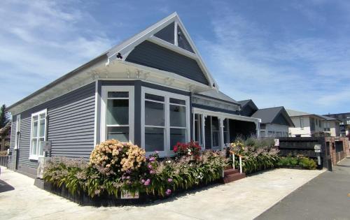 Christchurch City Centre Villa | City Centre Superior Villa 3 large Double bedrooms