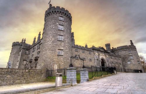 Kilkenny City Centre Casa | City Centre Townhouse - just off Medieval Mile
