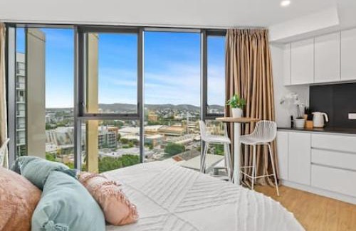 South Brisbane Apartamento | City Chic Living w Sunset Views 2BD1 Studio Apt